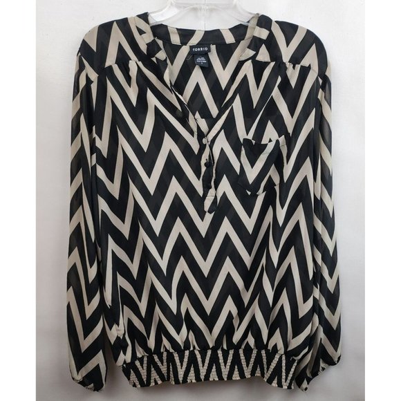 torrid Tops - Torrid Black Beige Chevron 1/2 Button Long Sleeve Casual Blouse Size 2X